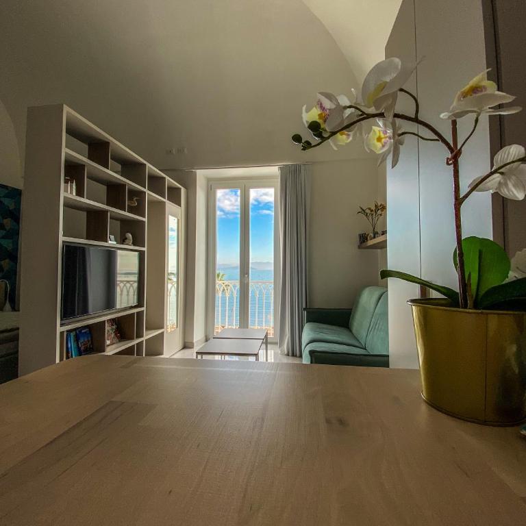 La Camera della Nonna 2.0 - Deluxe Double Room with Balcony and Sea View - 18