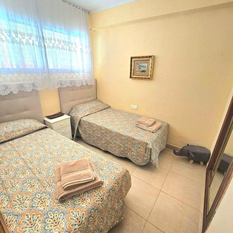 Super terrace Levante front line Apartment Los Ranchos self check-in, free parking - Two-Bedroom Apartment - 59