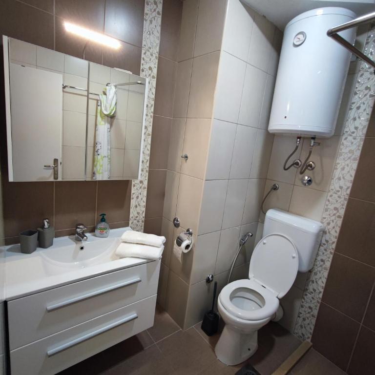 Apartman Amal - One-Bedroom Apartment - 8