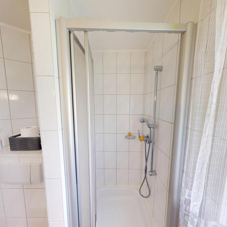 Zum Chrachu - Apartment mit 2 Schlafzimmern mit Balkon und Terrasse - 9