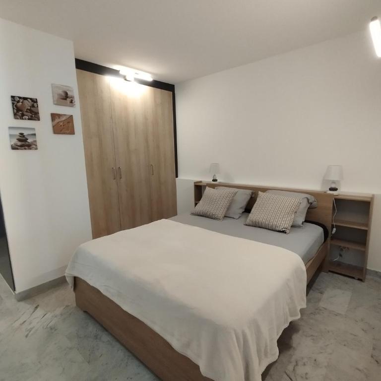 Appartement Terrasse, centre-ville, 5 min de la plage - Appartement 1 Chambre avec Terrasse - 19