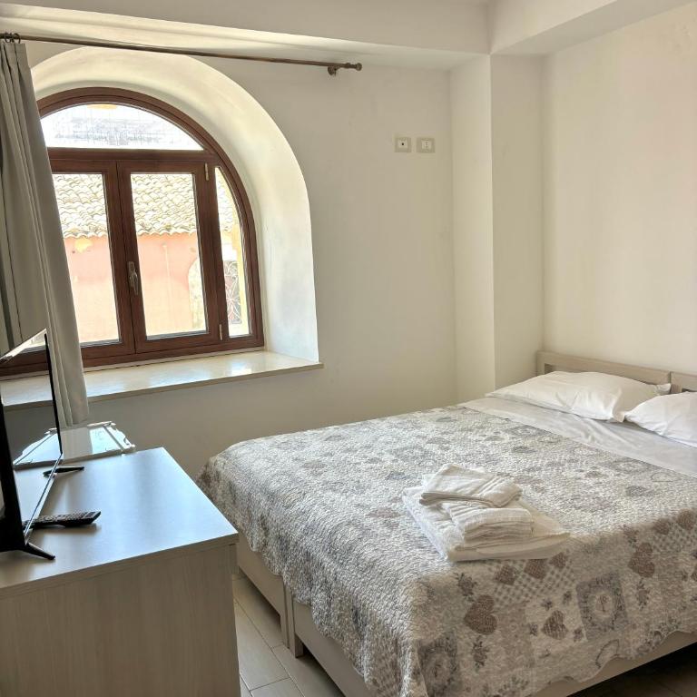 Il Veliero - Classic Quadruple Room - 10
