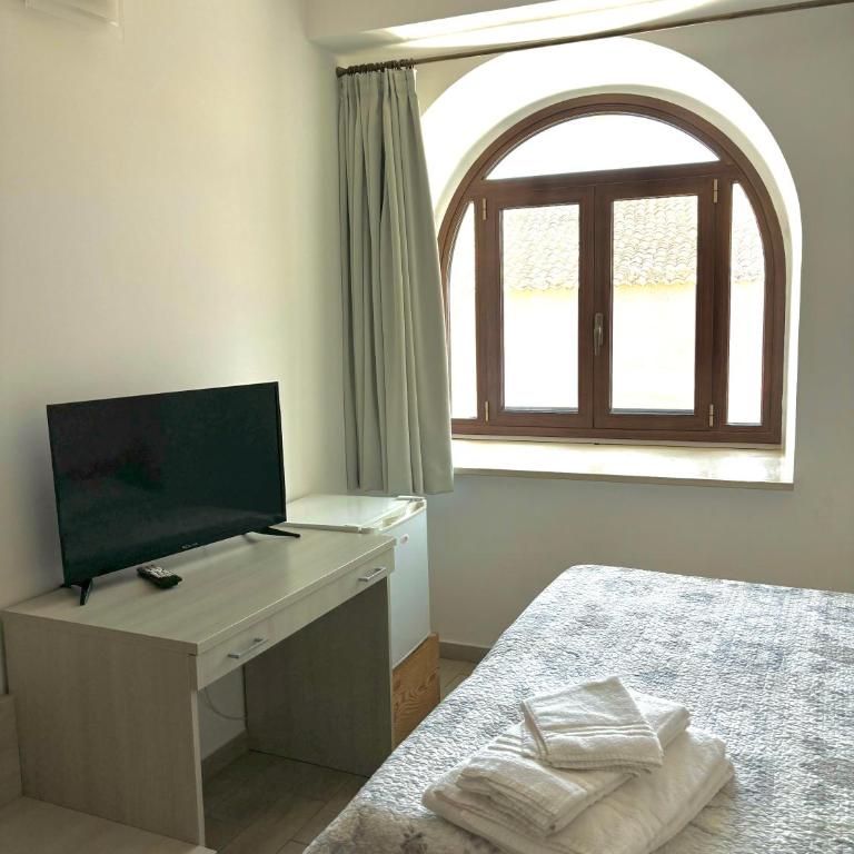 Il Veliero - Classic Quadruple Room - 8