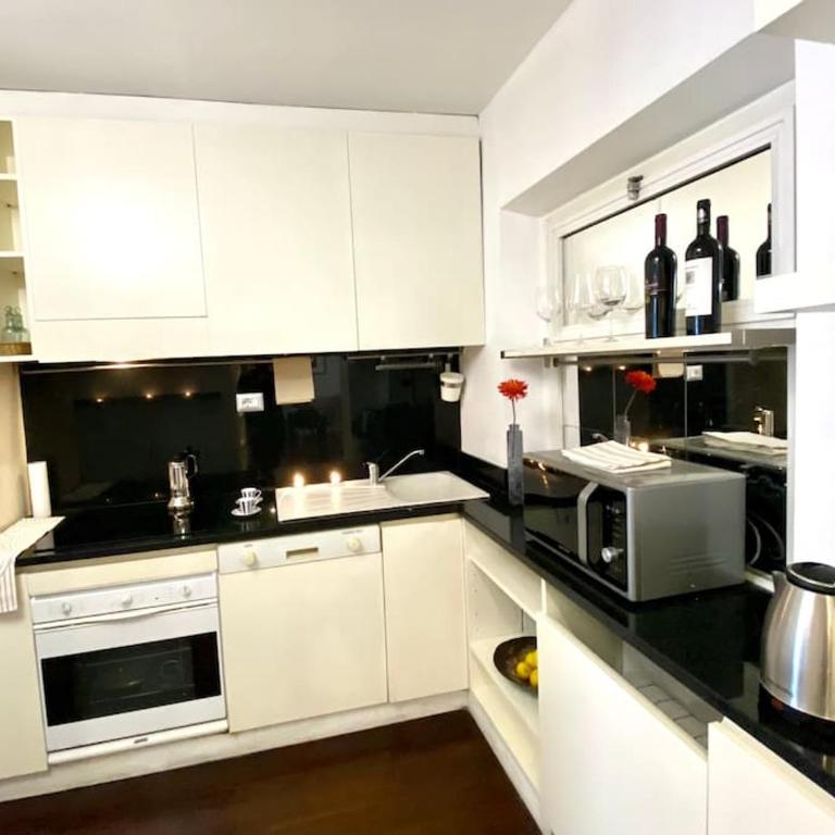 Duomo area 2 bedroom Appartment Deluxe - Appartamento con 2 Camere da Letto - 22