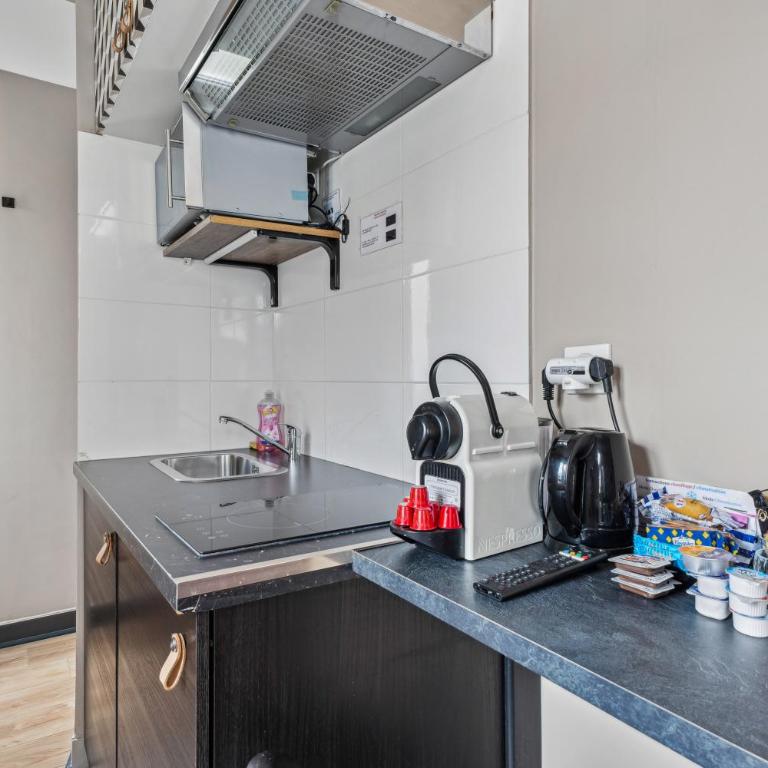 Résidence AURMAT - Appart - Hôtel - Paris - Boulogne - Studio (3 Adultes) - 106 Rue de Paris - 8