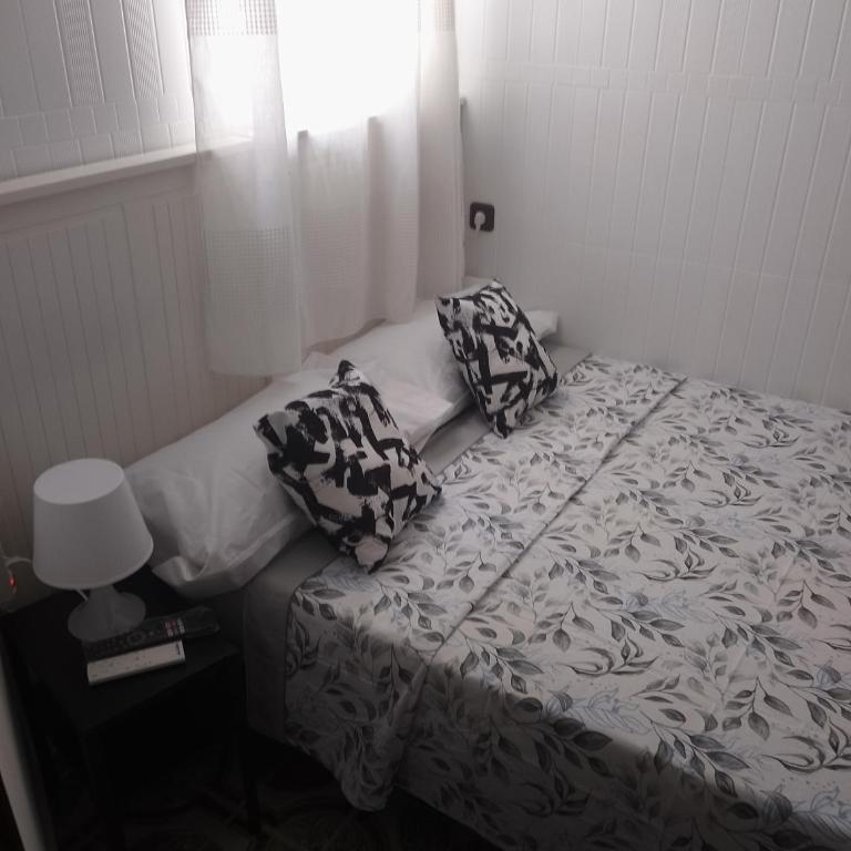 Malaga center rooms - Habitación Doble Pequeña - 3