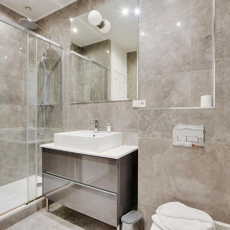 Charming apartment - 1BR-4P - Paris 16 - Appartement 1 Chambre - 5