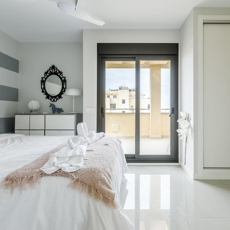 A&N Luxury Penthouse with Panoramic Terrace & Pool - Apartment with Terrace - 12