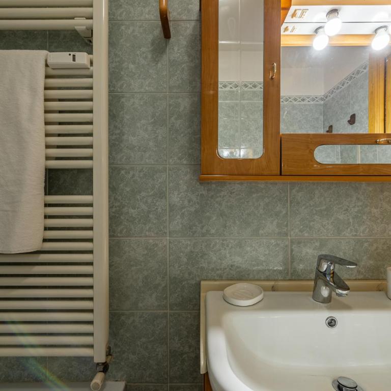 APPARTAMENTO LE GINESTRE - Relax e vista Montagna - COUR 0248 - Apartamento de 2 dormitorios - 21