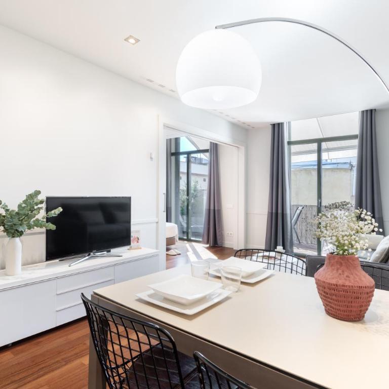 Aspasios Paseo de Gracia Apartments - Penthouse Apartment with Terrace - 16
