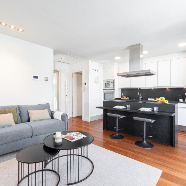 Aspasios Paseo de Gracia Apartments - Penthouse Apartment with Terrace - 8