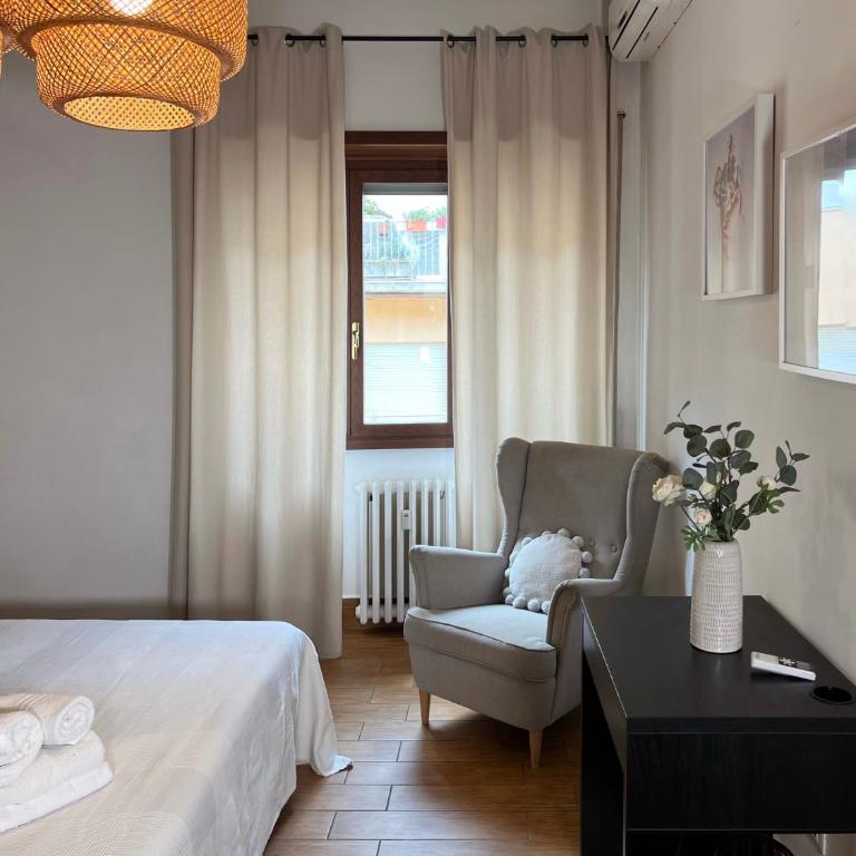 Fall in love with Roma Vaticano - 5 Minutes from the Vatican - balcony with a view - Appartamento Premium con 3 Camere da Letto e Balcone - 15