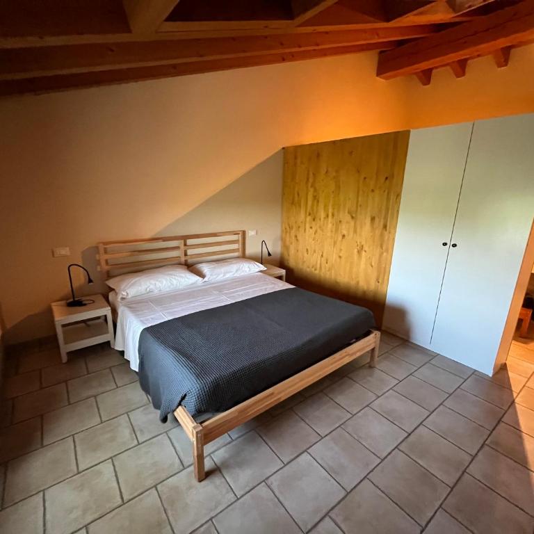 Agriturismo il Fontanile - Camera Familiare - 1