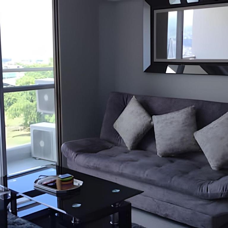 GURUS FR | Elegante apto. con vista | naturaleza | aire - Apartamento Deluxe - 1
