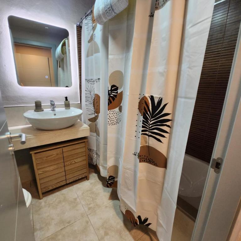 Bajo con vistas a la piscina en Valle del Este Golf - Apartamento - Planta baja - 22