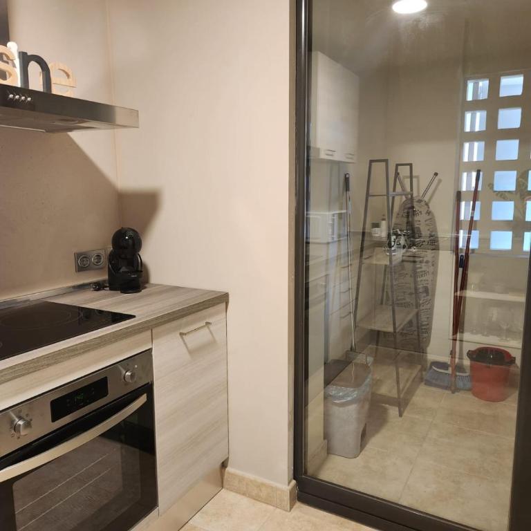 Bajo con vistas a la piscina en Valle del Este Golf - Apartamento - Planta baja - 53