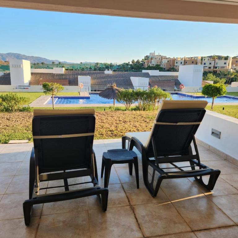 Bajo con vistas a la piscina en Valle del Este Golf - Apartamento - Planta baja - 11