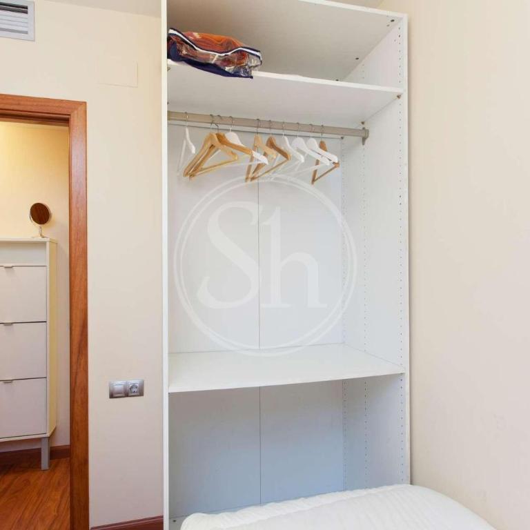 Apartment near the beach Pujades - Three-Bedroom Apartment - 29