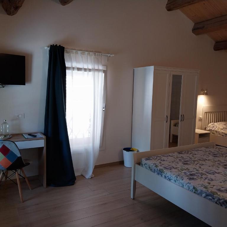 B&B La Casa Gialla - Camera Tripla con Bagno Privato - 8