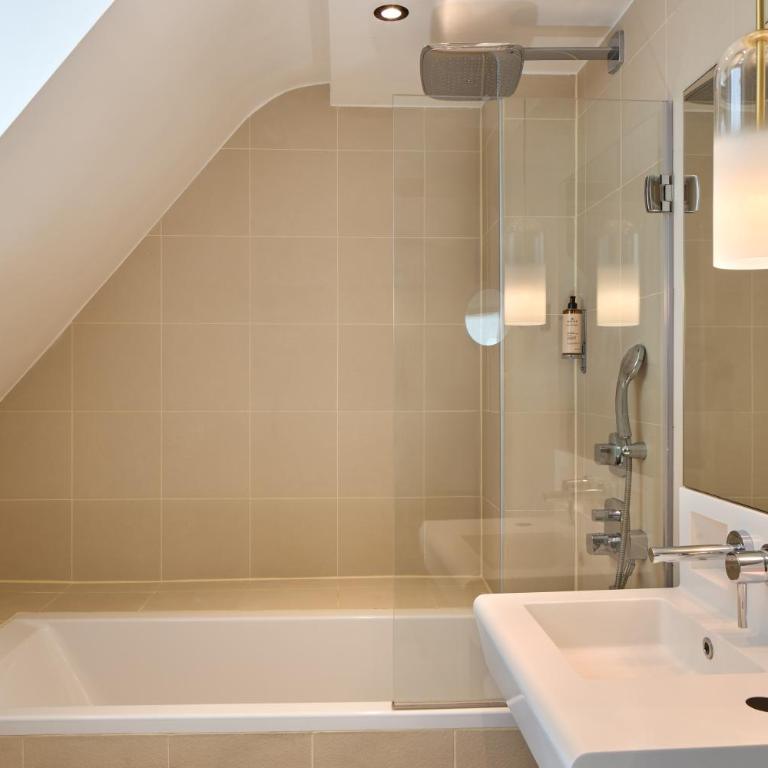 Hotel Elysée Secret - Suite Lit King-Size - 2