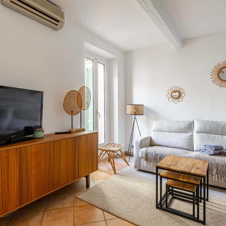 Charming apartment heart of Le Suquet - Apartment - 9