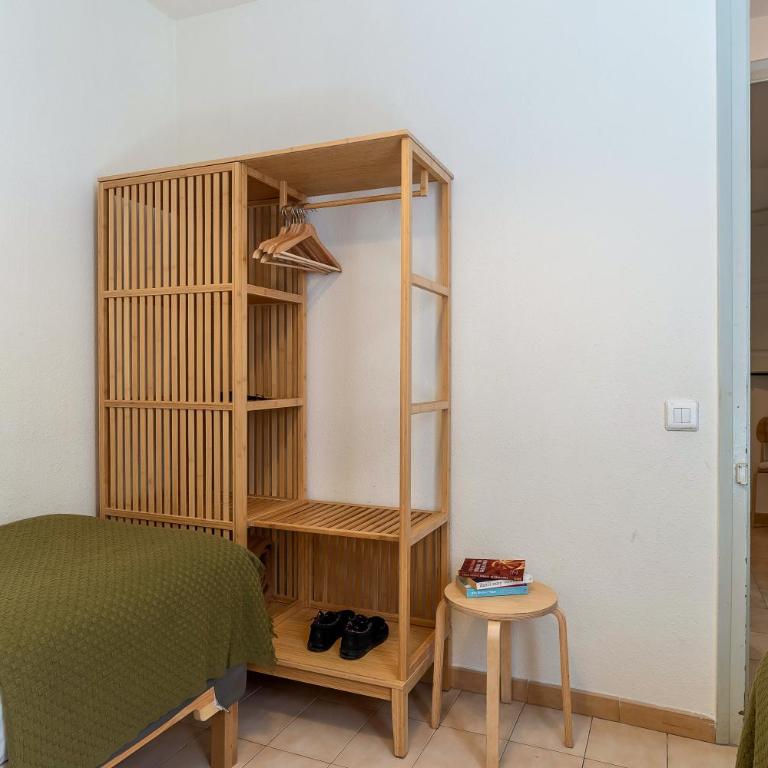 Canela Homes BARCELONA LESSEPS - Three-Bedroom Apartment - 7