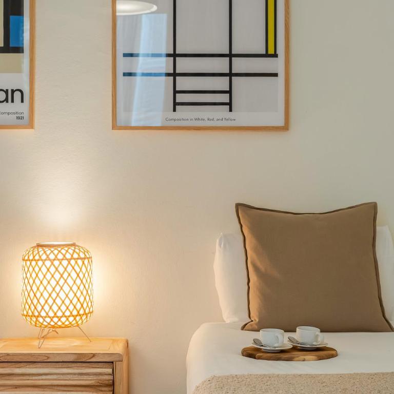 Canela Homes BARCELONA LESSEPS - Three-Bedroom Apartment - 16