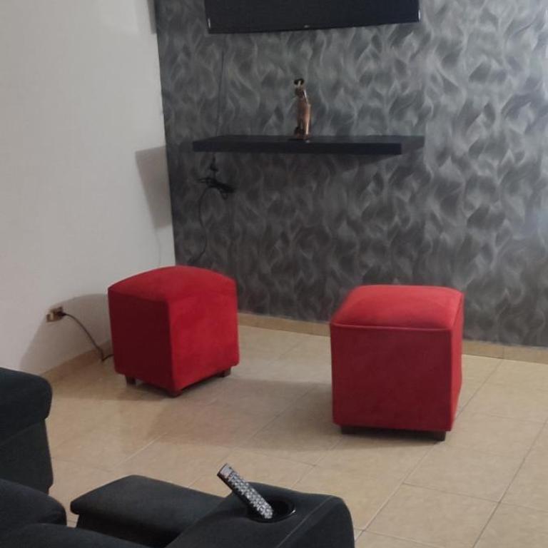 Casa completa a minutos de la playa en auto - Three-Bedroom House - 6