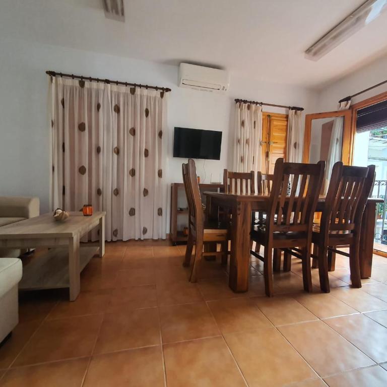 Apartamento San Agustín Playa - Three-Bedroom Apartment - 2