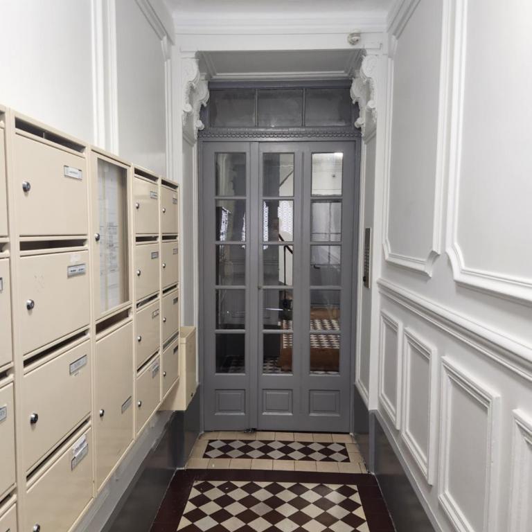 Charmant appartement 9eme - Appartement 1 Chambre - 5
