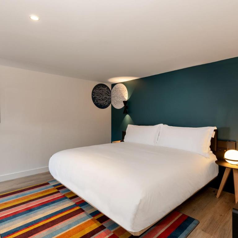 Aloft by Marriott Dijon - Chambre Aloft en Duplex avec Lit King-Size, Canapé-lit et Vue sur Ville - accès au SPA inclus - 8