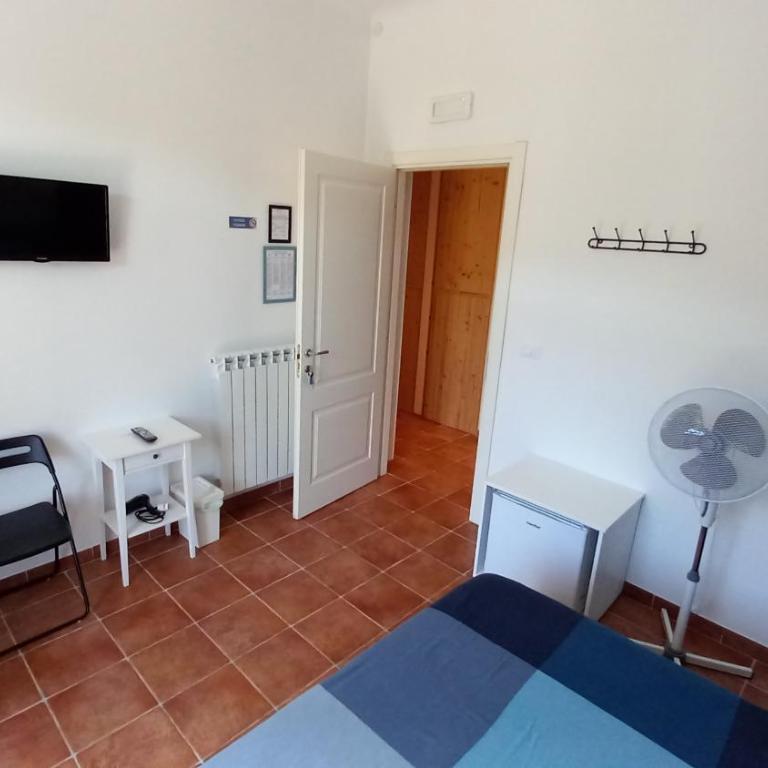 Celtic House B&B - Camera Familiare con Bagno Privato Esterno - 1