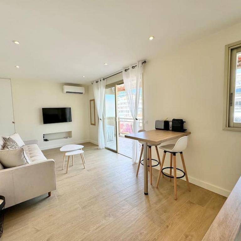 Le studio Palm Beach, Clim ,Parking, Neuf - Appartement 1 Chambre - 9