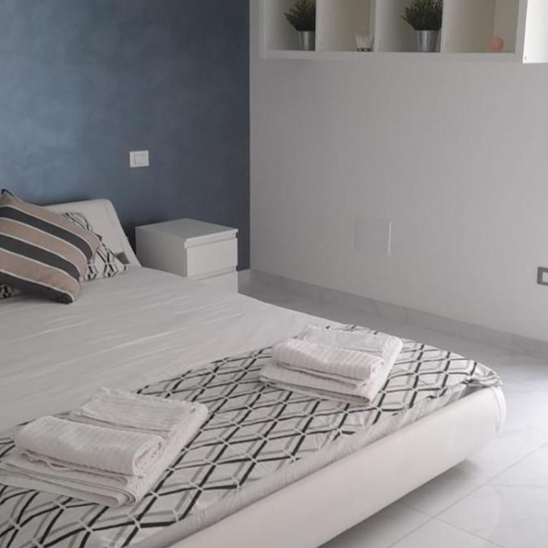 Blu Mare - Appartamento con 2 Camere da Letto - 2