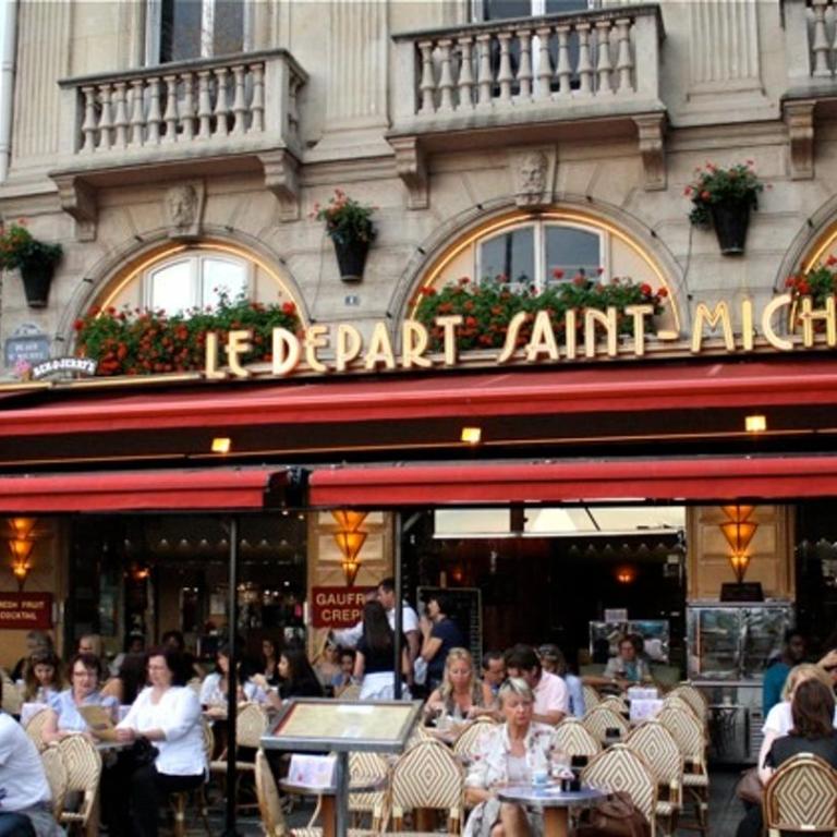 Paris 5e arr Place Saint Michel - Appartement 1 Chambre - 10