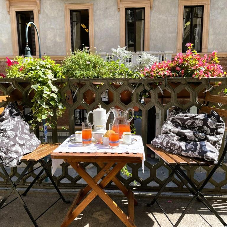 La Casa di Ringhiera - silenzioso appartamento di charme con balcone nel quadrilatero romano - Two-Bedroom Apartment - 17