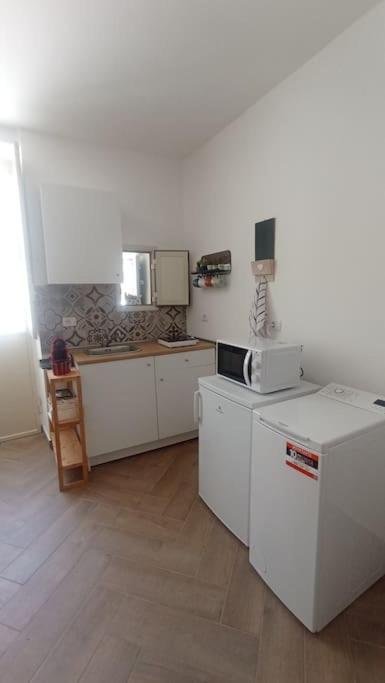 Nicaredda - One-Bedroom House - 11