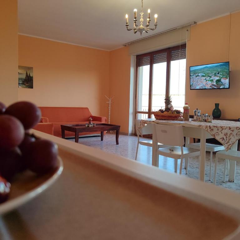 In vacanza da Rita - Appartamento con 2 Camere da Letto e Balcone - 20