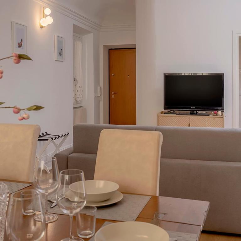 Duomo Florence Apartment - Two-Bedroom Apartment - 9