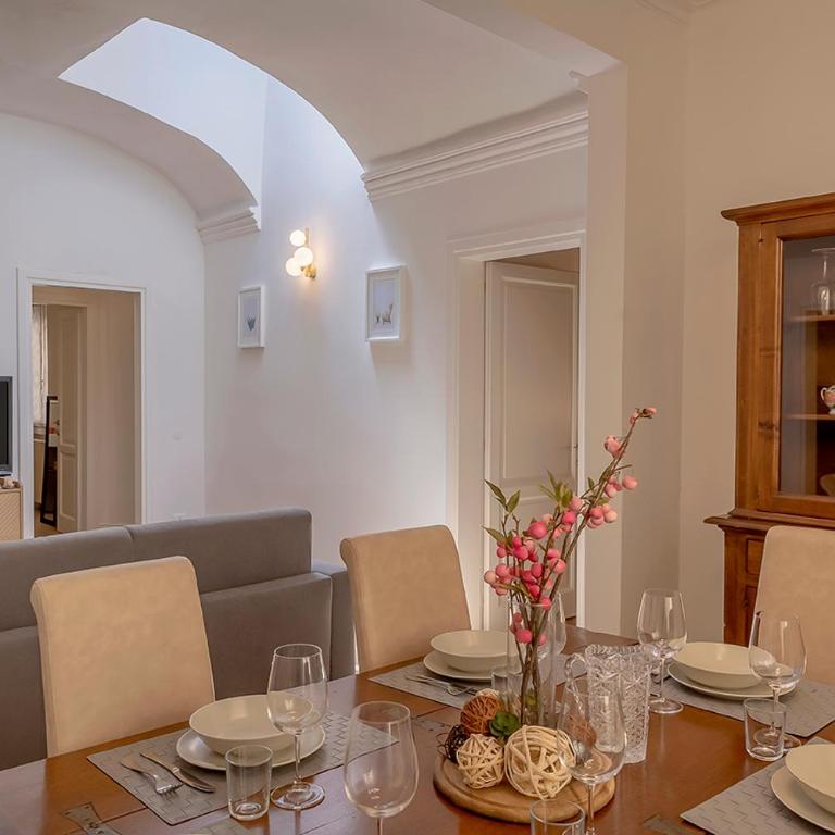 Duomo Florence Apartment - Two-Bedroom Apartment - 13