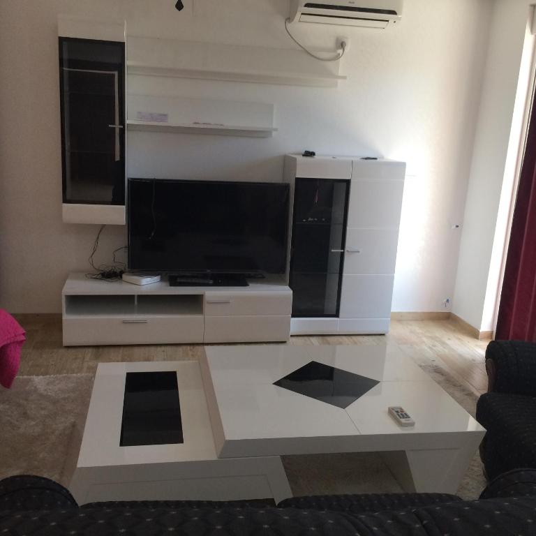 Apartments Amira - One-Bedroom Apartment - 10