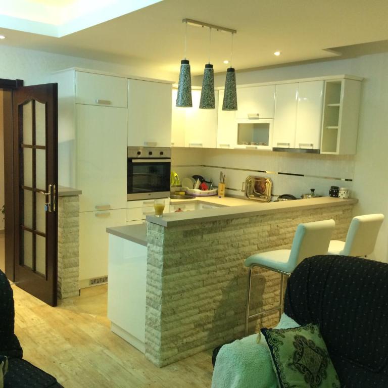 Apartments Amira - One-Bedroom Apartment - 12