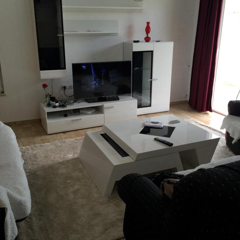 Apartments Amira - One-Bedroom Apartment - 16