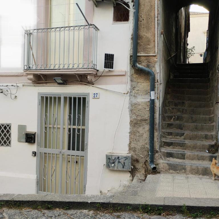 Nicaredda - One-Bedroom House - 4