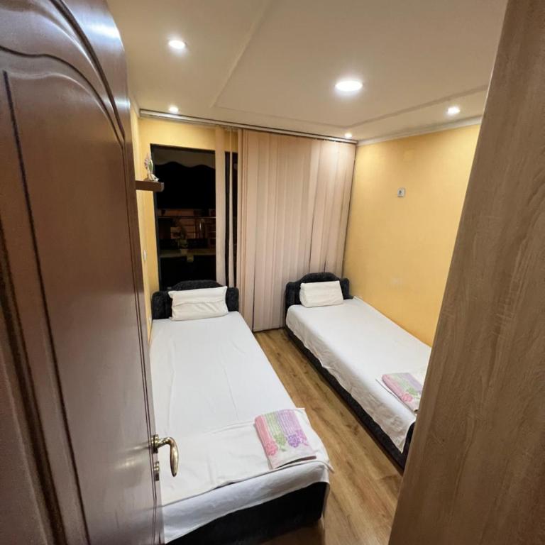 City Heart Apartments - Family Double Room - 4
