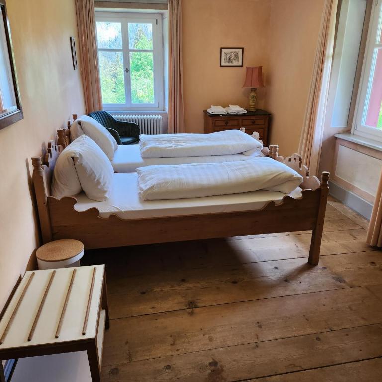 Gasthaus Crestasee - Zweibettzimmer mit Seeblick - 3