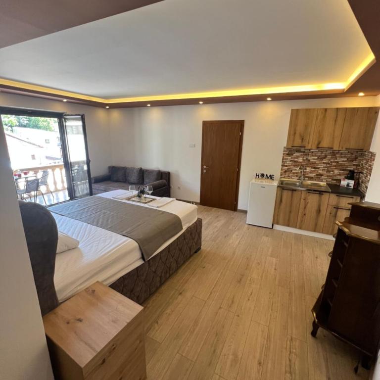 City Heart Apartments - Superior Double or Twin Room with City View - 10