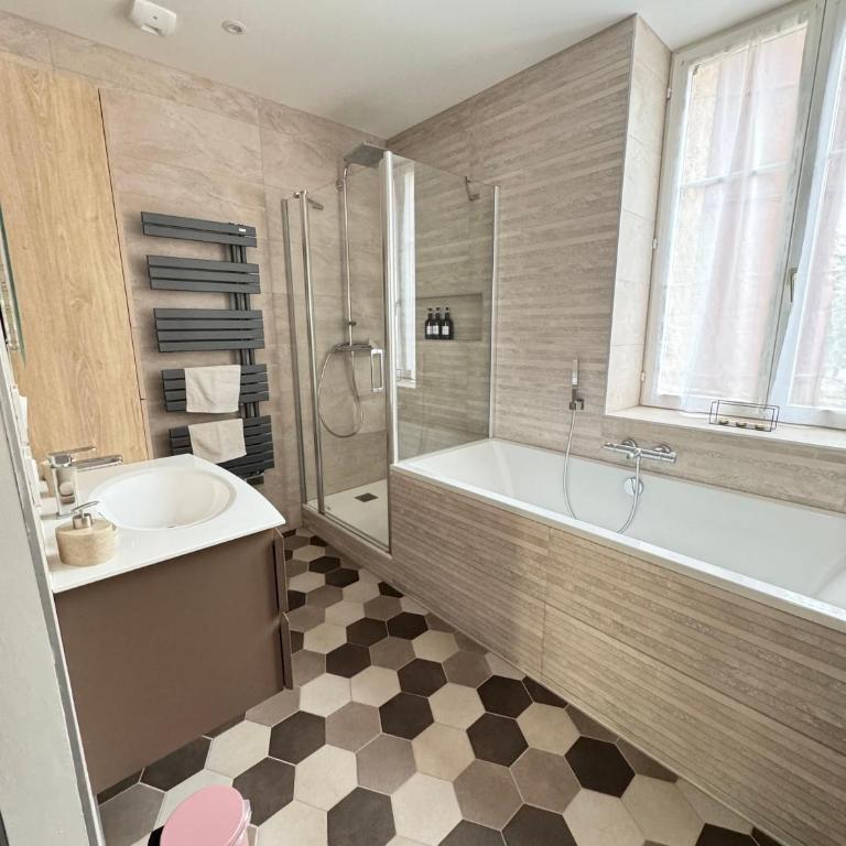 Le Stanislas Confort à Colmar - centre ville - - Appartement 3 Chambres avec Balcon - 9