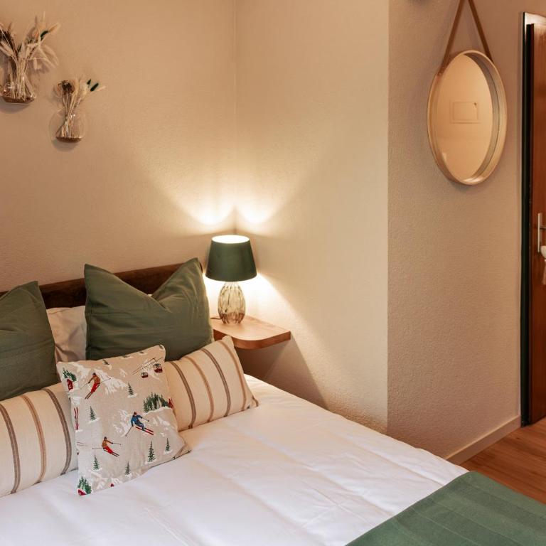 The Glen - GRINDELHOMES - The Tiny Gini Apartment - 12