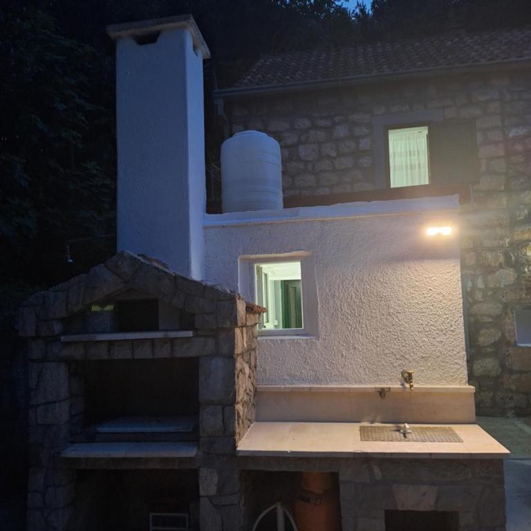 Old stone house Danka - Two-Bedroom Villa - 5